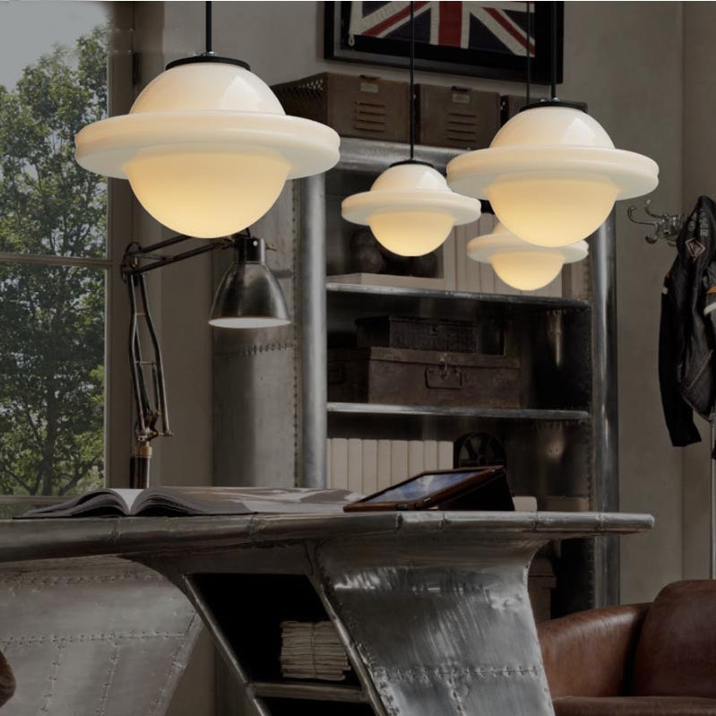 Geometryczna lampa wisząca słoik z białego mlecznego szkła w stylu vintage