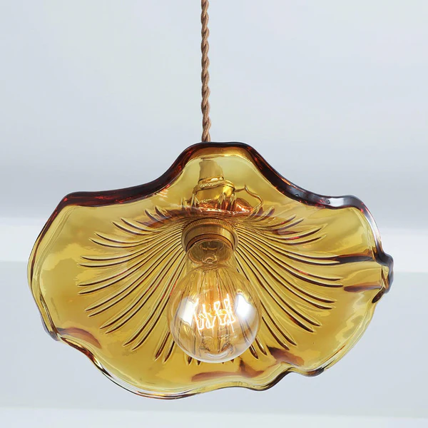 Stylowa lampa w kształcie kwiatu hibiskusa