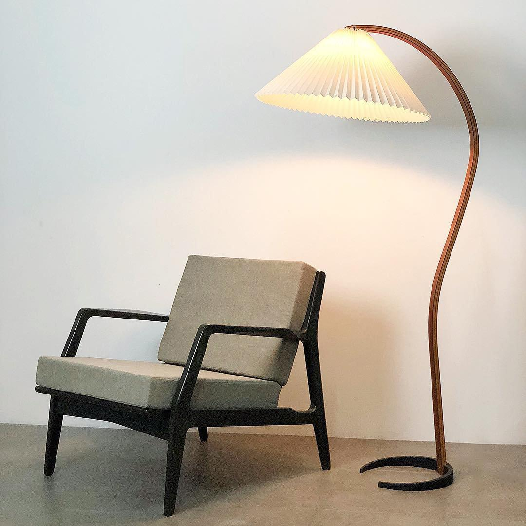 Lampa podłogowa Caprani
