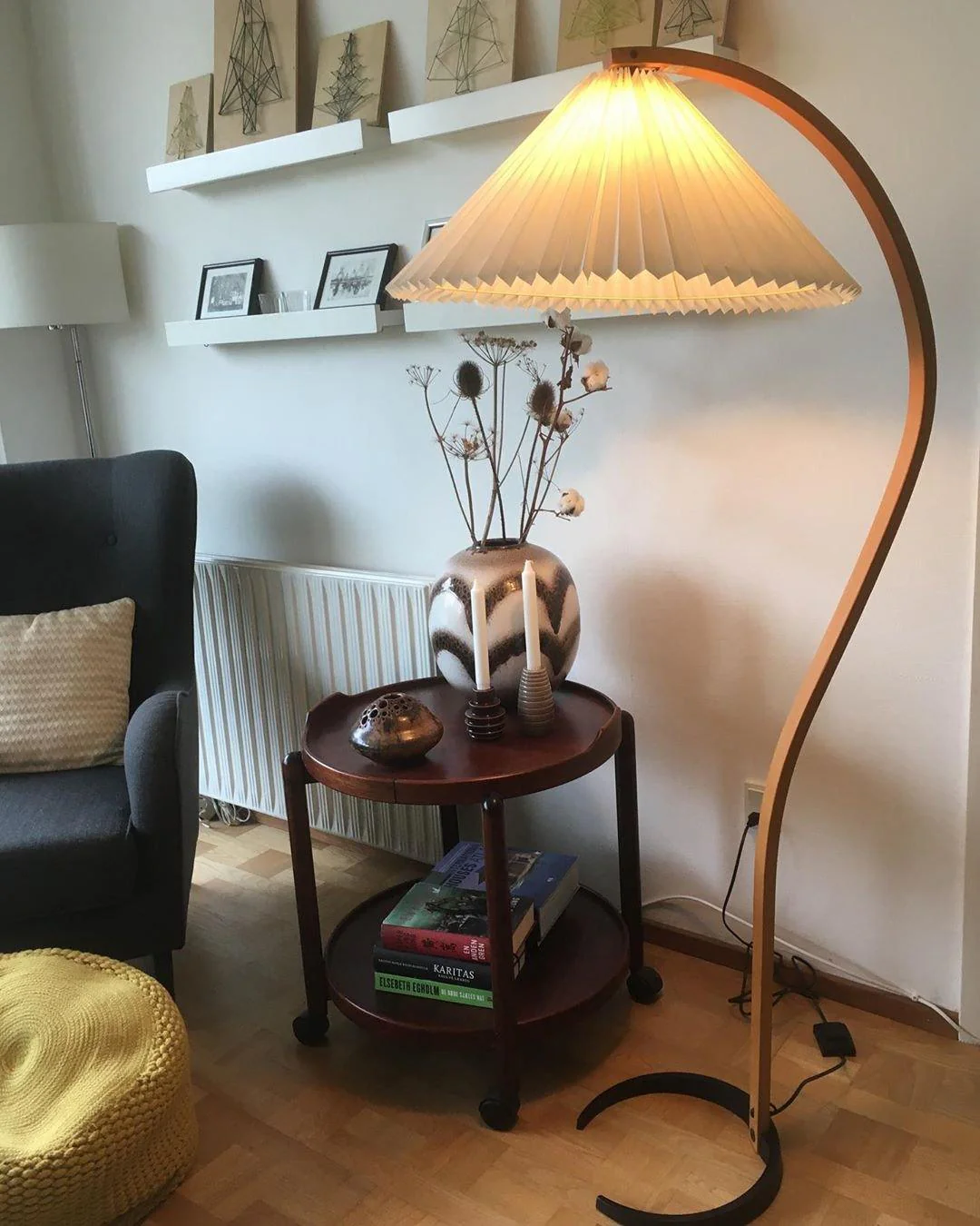 Lampa podłogowa Caprani
