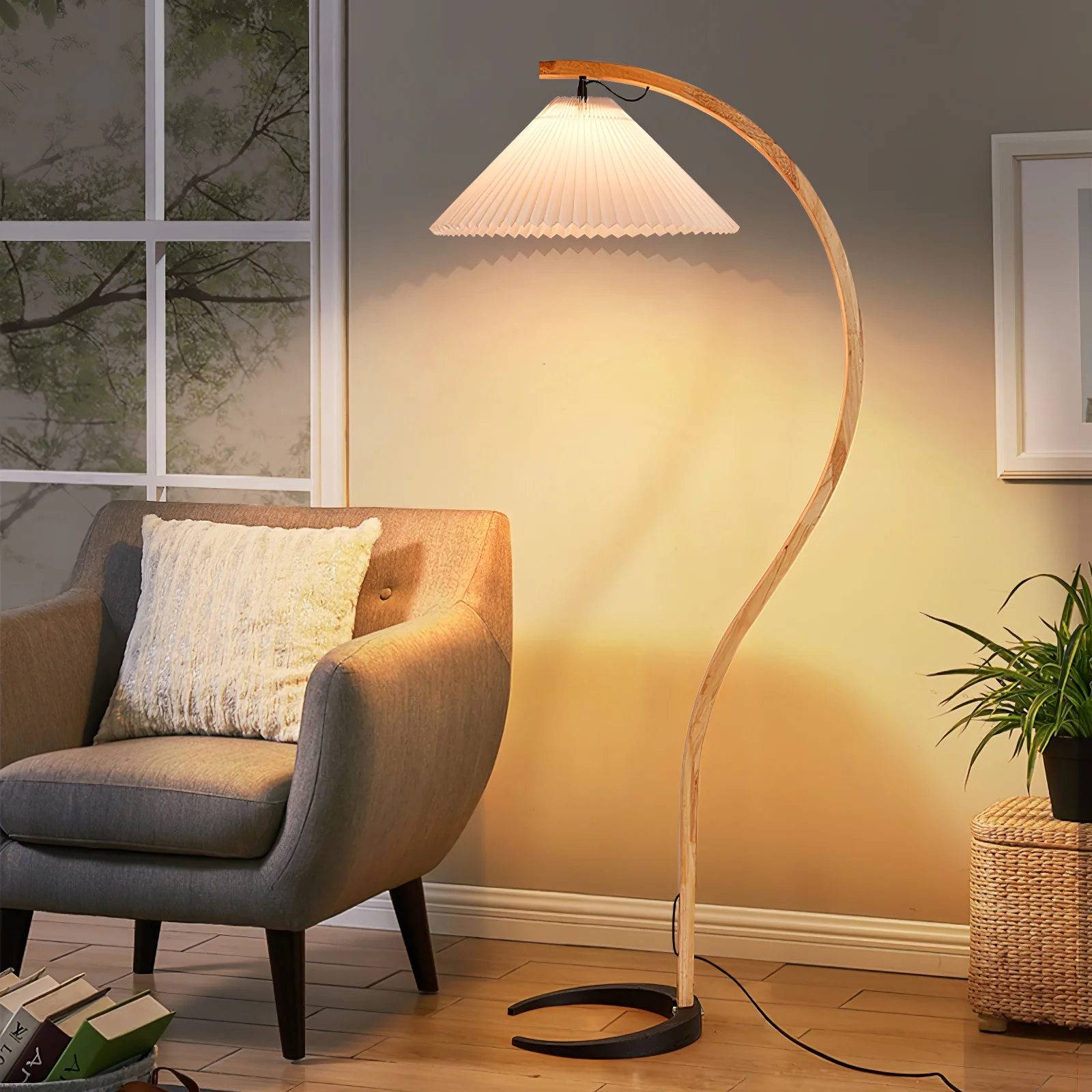 Lampa podłogowa Caprani