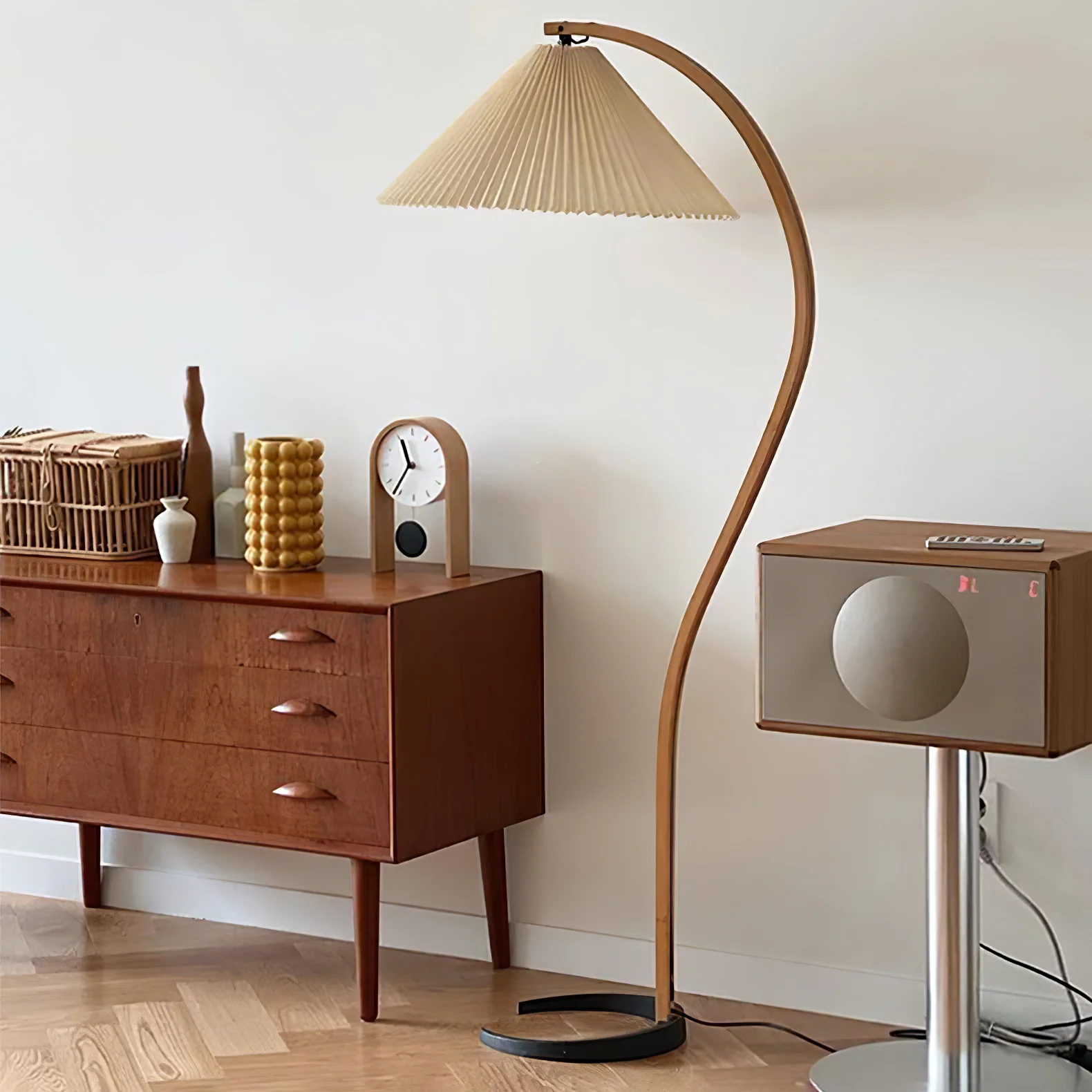 Lampa podłogowa Caprani