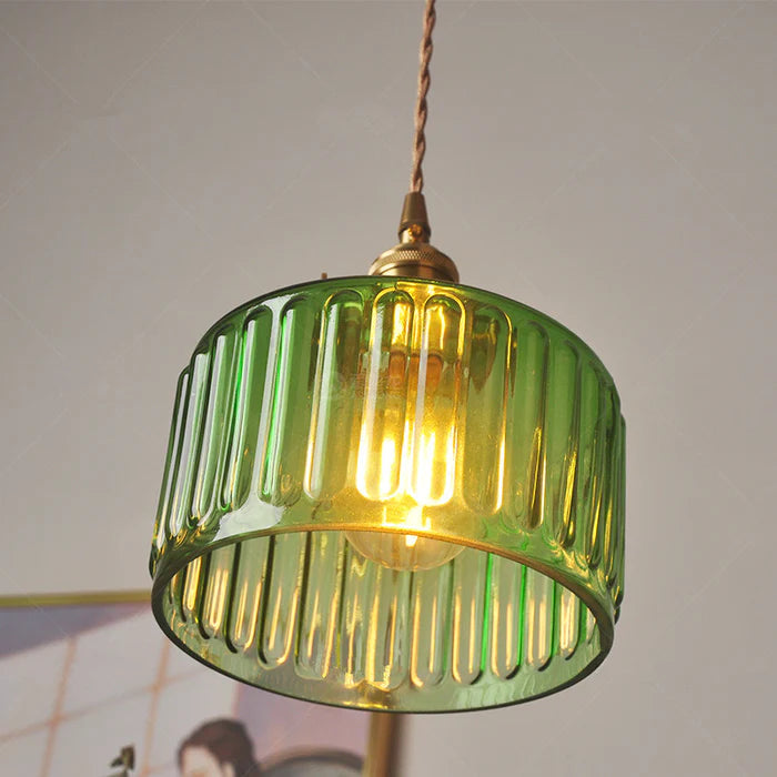 Kryształowa lampa wisząca w stylu vintage