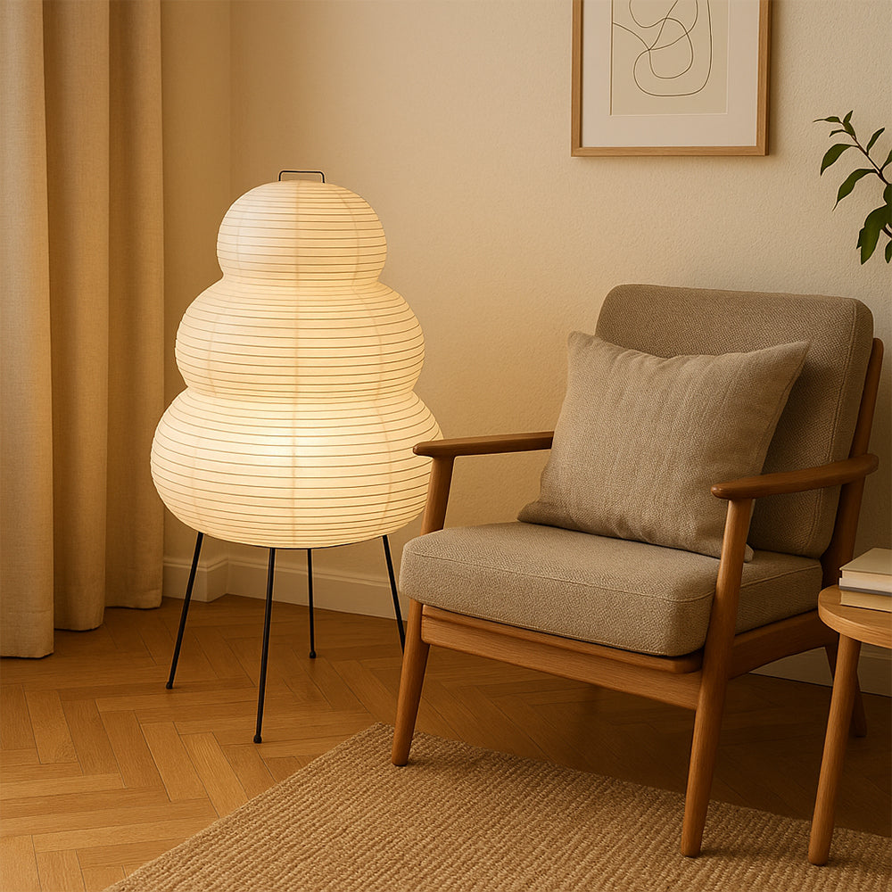 Lampa stołowa z papieru ryżowego