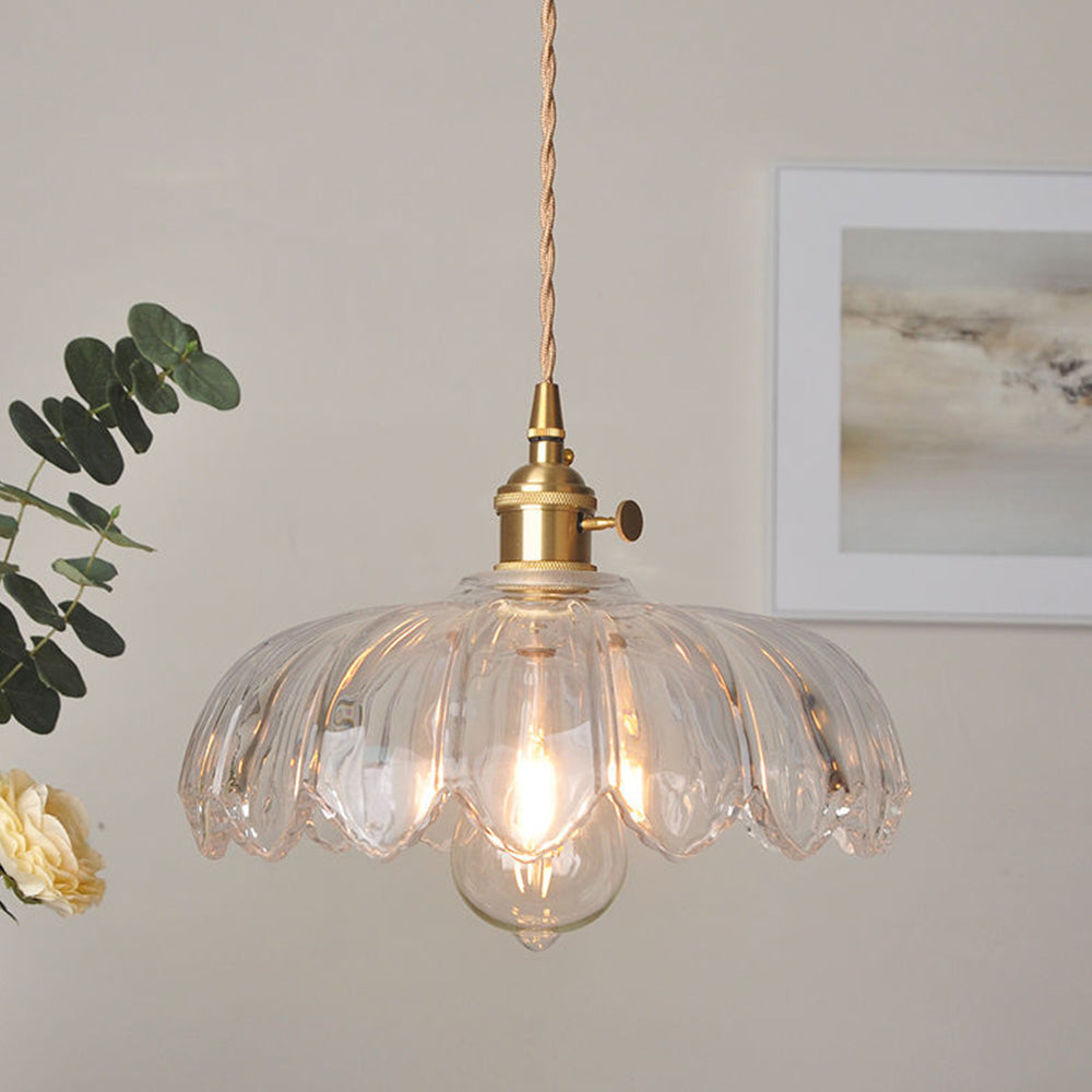 Szklana lampa wisząca w stylu rocznik