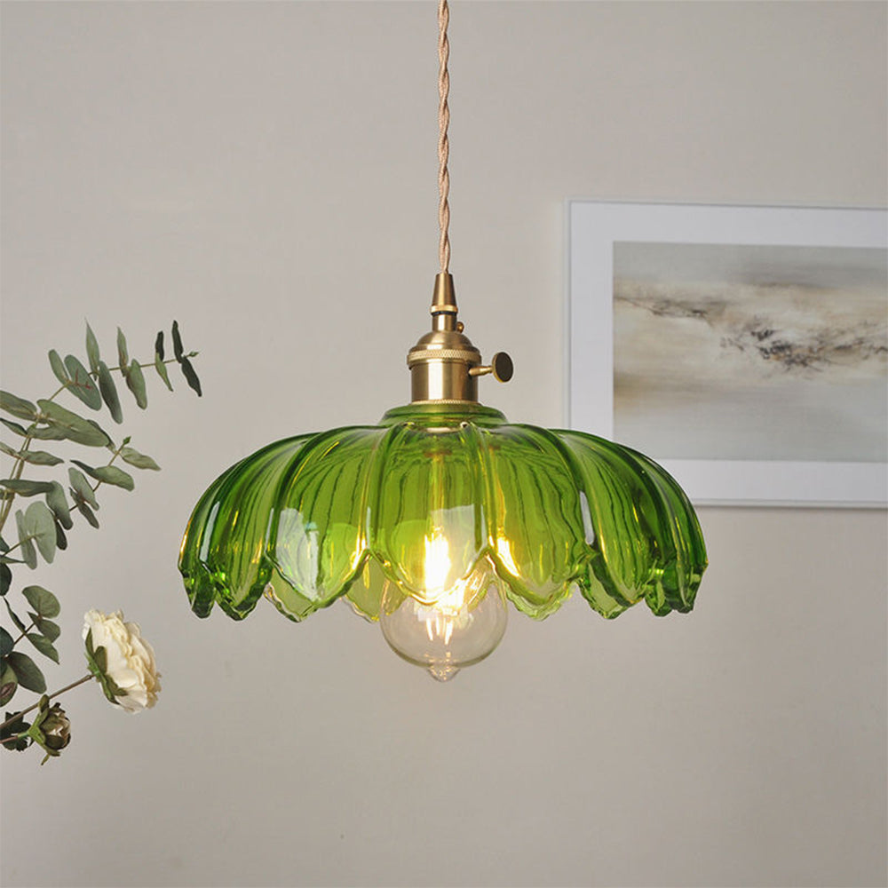 Szklana lampa wisząca w stylu rocznik