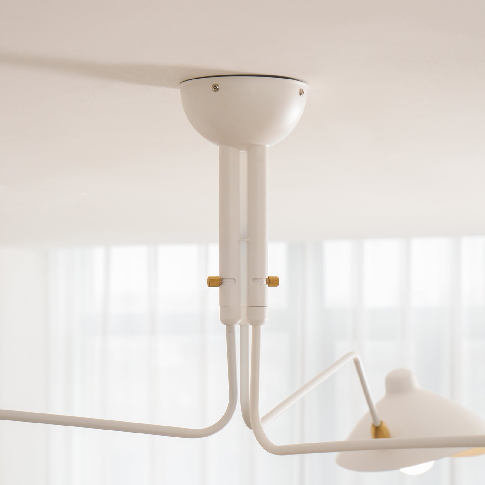 Lampa sufitowa Serge Mouille