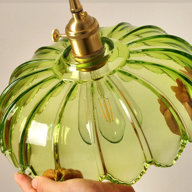 Szklana lampa wisząca w stylu rocznik